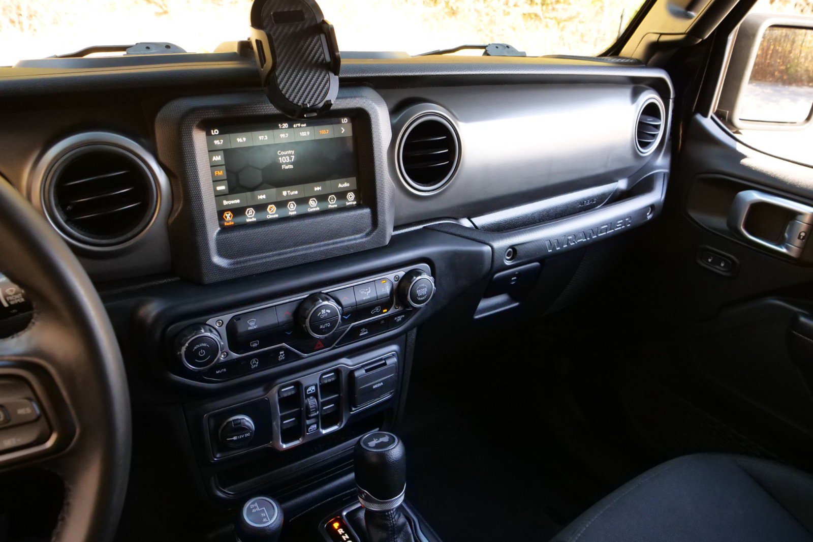 Used 2022 Jeep Wrangler Unlimited Sport image 12