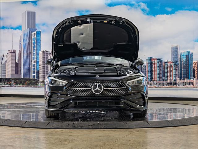 New 2026 Mercedes-Benz CLE 300 4MATIC Coupe image 4