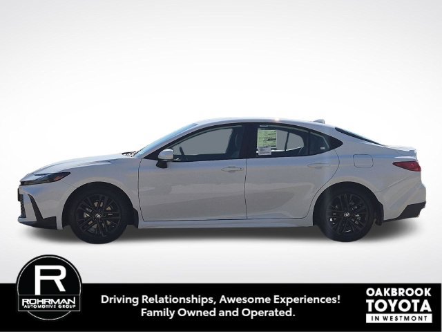 New 2026 Toyota Camry SE FWD image 9