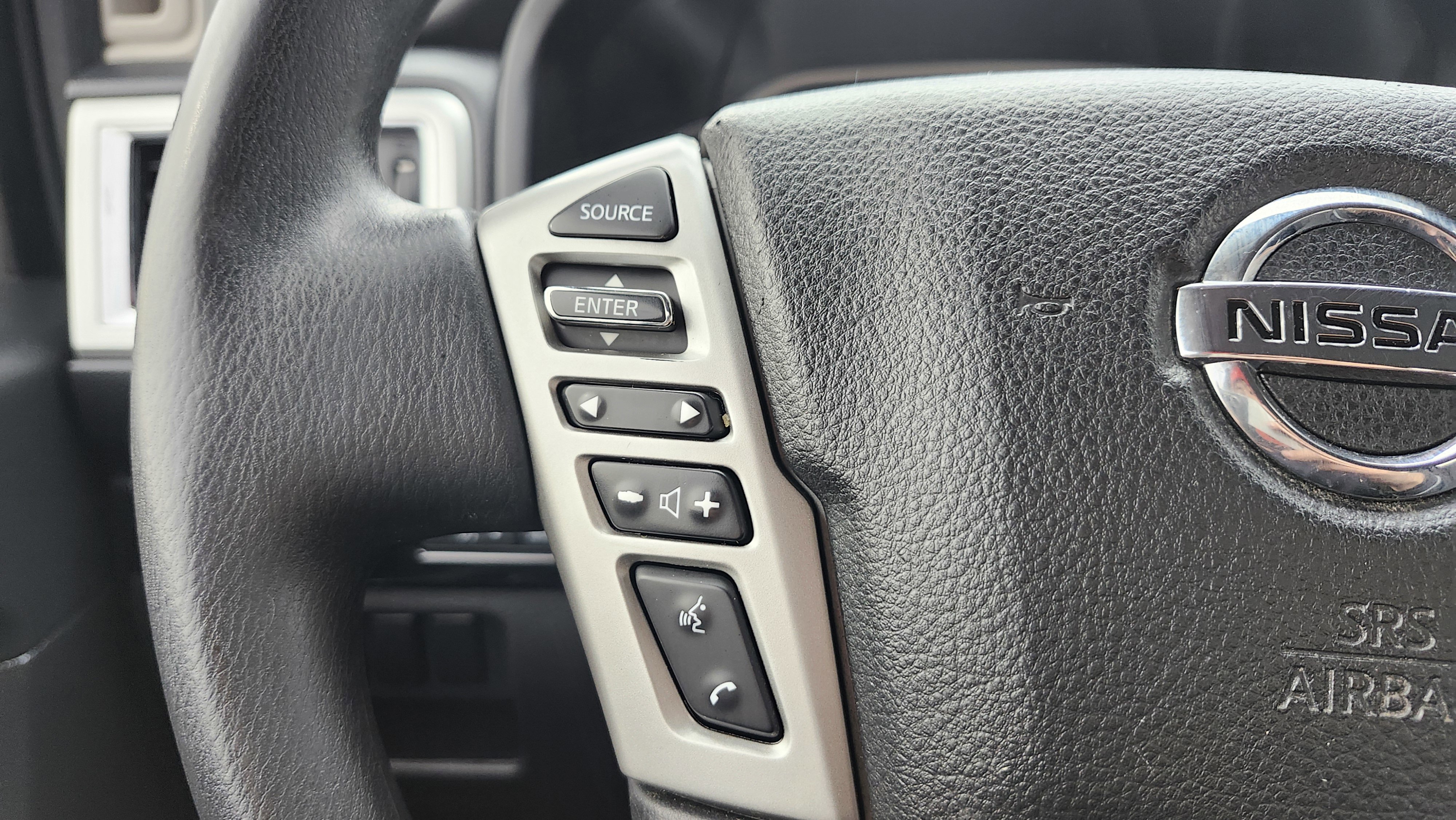 Used 2021 Nissan Titan SV w/ Accessory Utility Package image 32