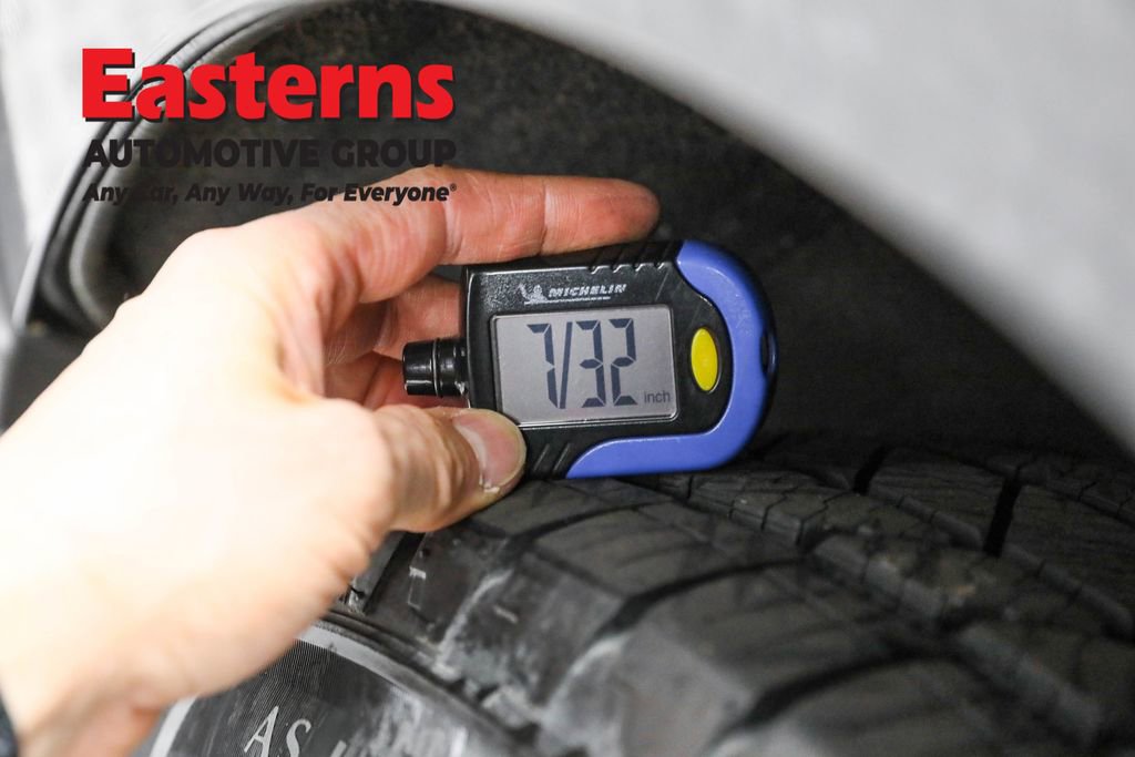 Used 2020 Nissan Pathfinder S image 29