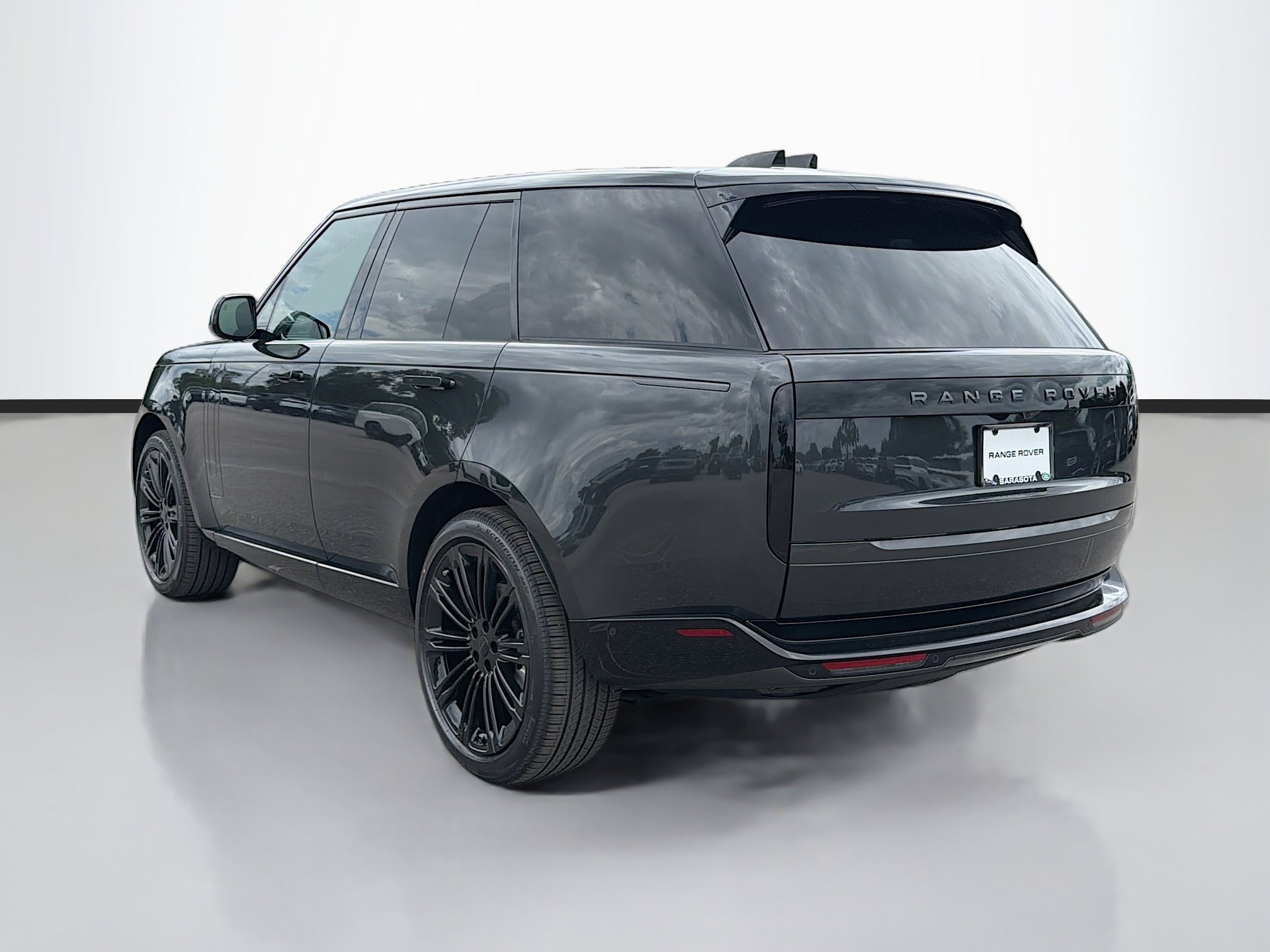 New 2026 Land Rover Range Rover SE AWD/4WD image 3