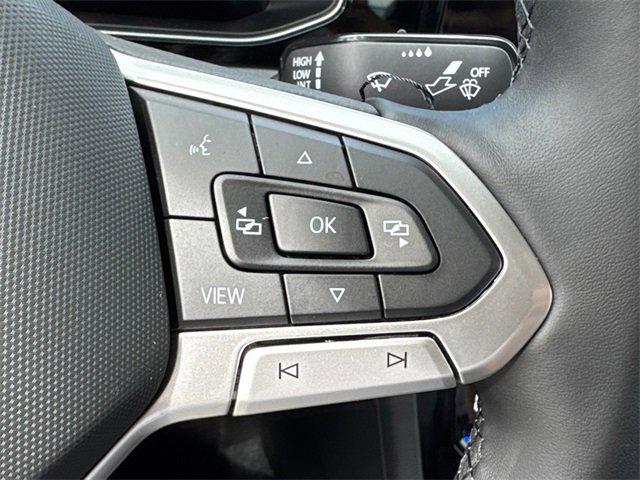 New 2025 Volkswagen Jetta SE image 41