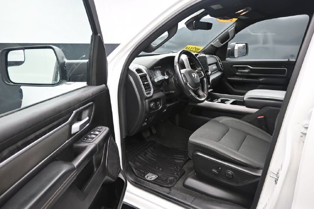 Used 2023 RAM 1500 Big Horn AWD/4WD image 12