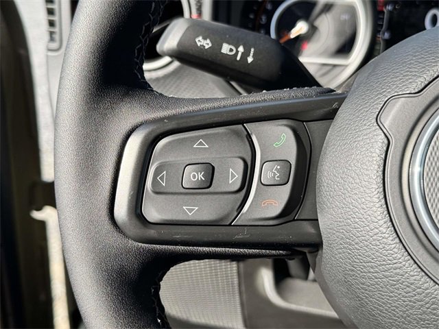New 2025 Jeep Gladiator Rubicon w/ Convenience Group image 8