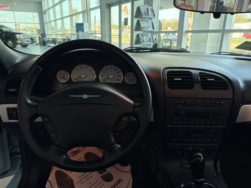 Used 2003 Ford Thunderbird image 7