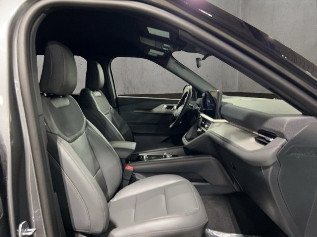 New 2027 Ford Explorer Active w/ Active Comfort Package AWD/4WD image 11
