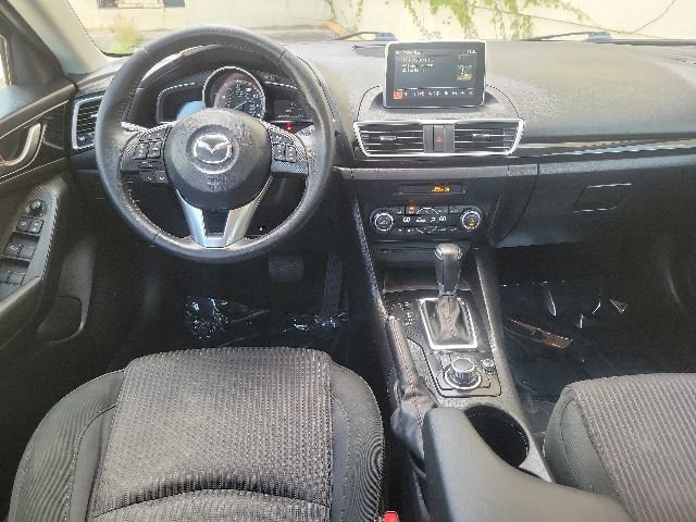 Used 2014 MAZDA MAZDA3 i Touring w/ Technology Package FWD image 16