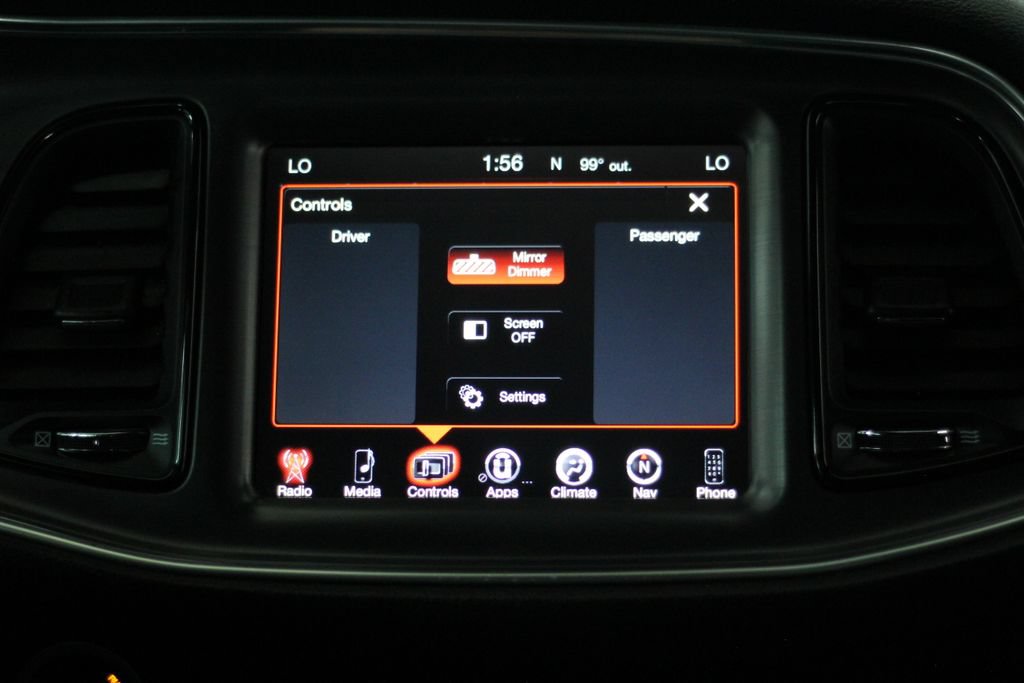 Used 2016 Dodge Challenger R/T w/ Driver Convenience Group RWD image 19