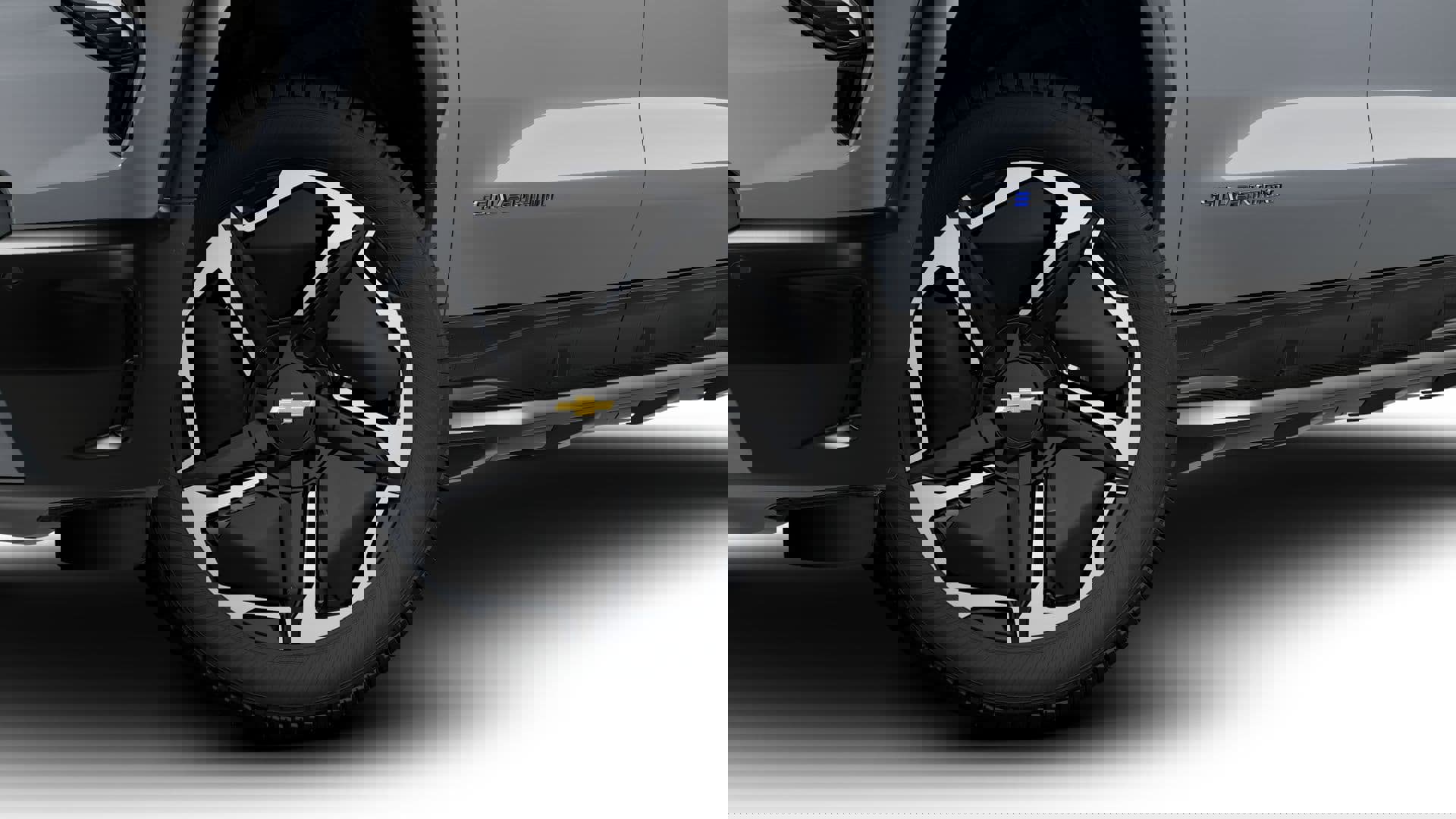 New 2026 Chevrolet Silverado EV LT image 4