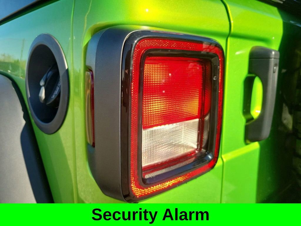 Used 2025 Jeep Wrangler Sport image 7