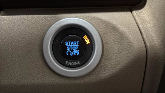 Used 2016 RAM 1500 Laramie w/ Convenience Group image 22