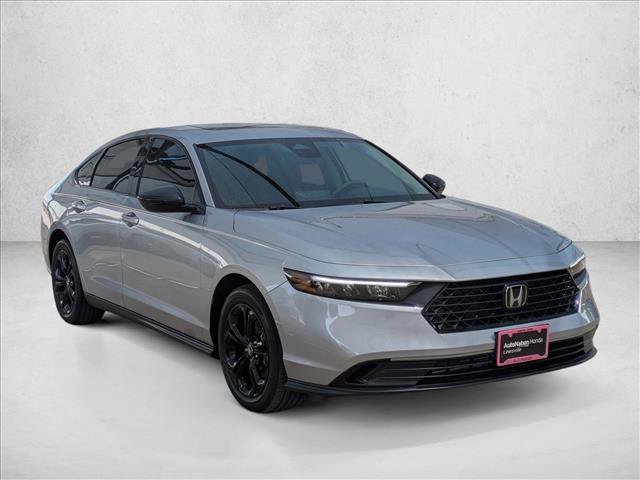 Certified 2025 Honda Accord SE image 3