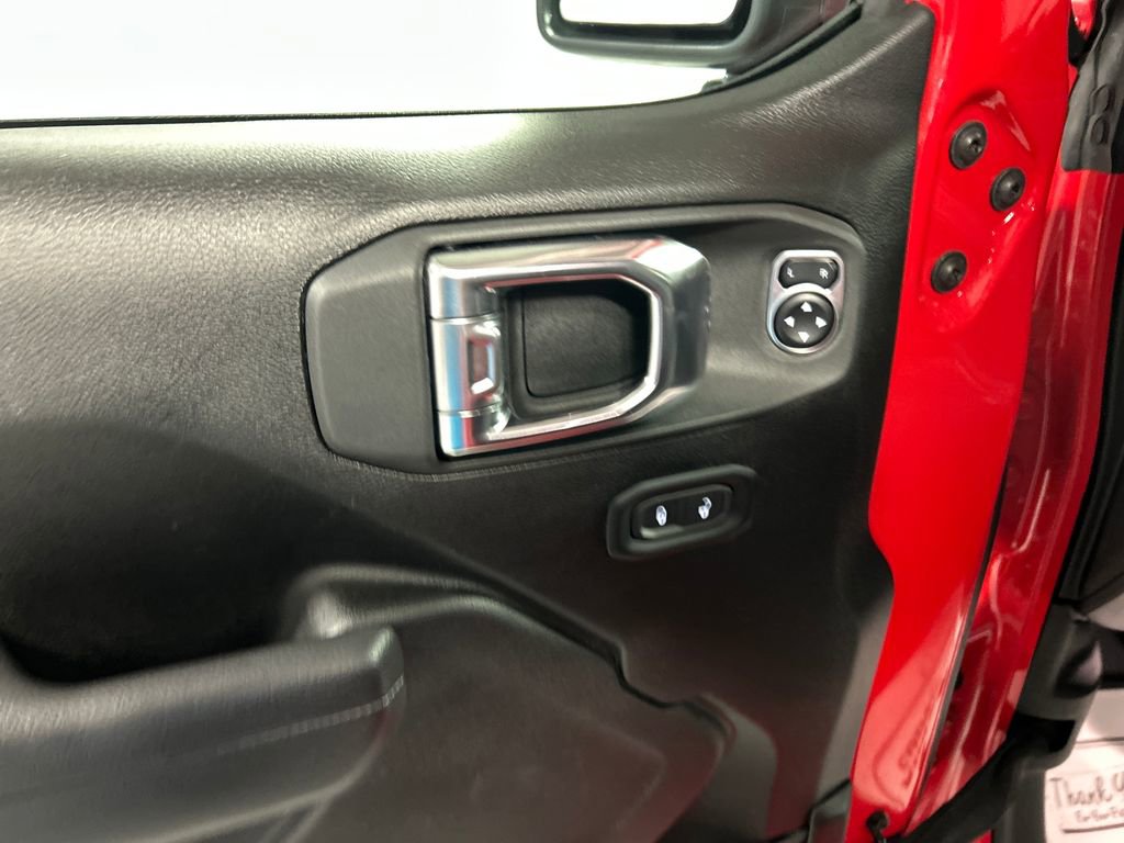 Used 2025 Jeep Wrangler Willys 4xe image 14