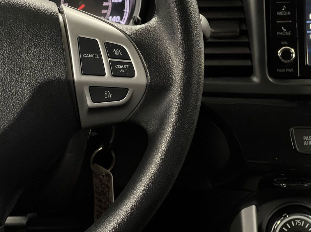 Used 2017 Mitsubishi Lancer ES image 21