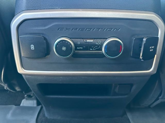Certified 2023 Ford Expedition XLT image 30