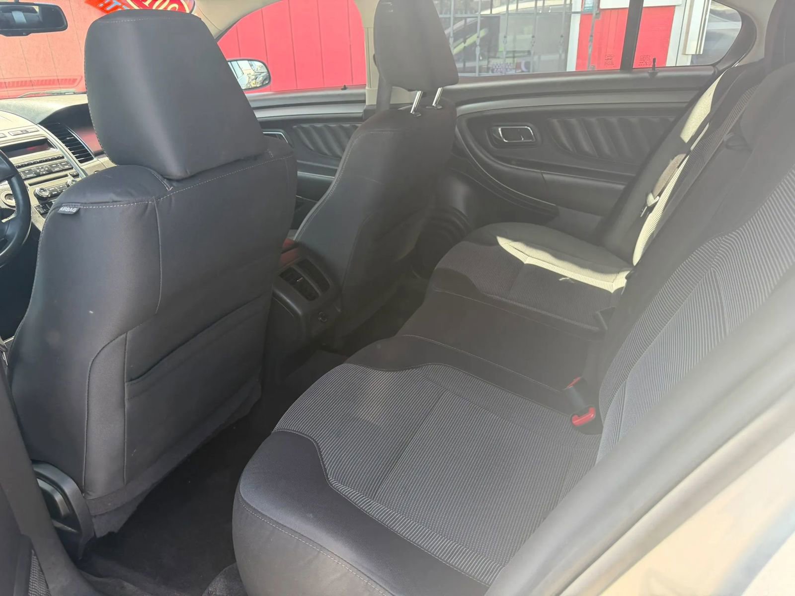 Used 2012 Ford Taurus SEL image 4