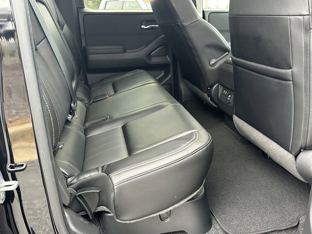 Certified 2024 Nissan Frontier SL w/ Technology Package image 16