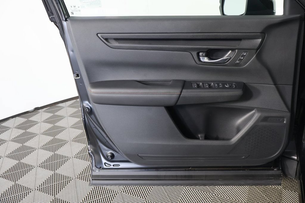Used 2026 Honda CR-V Sport-L image 12