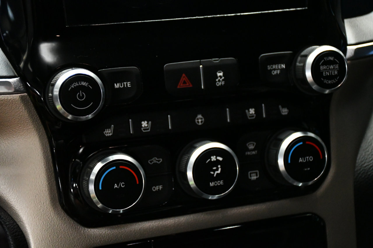 Used 2019 RAM 3500 Laramie w/ Black Appearance Package image 37