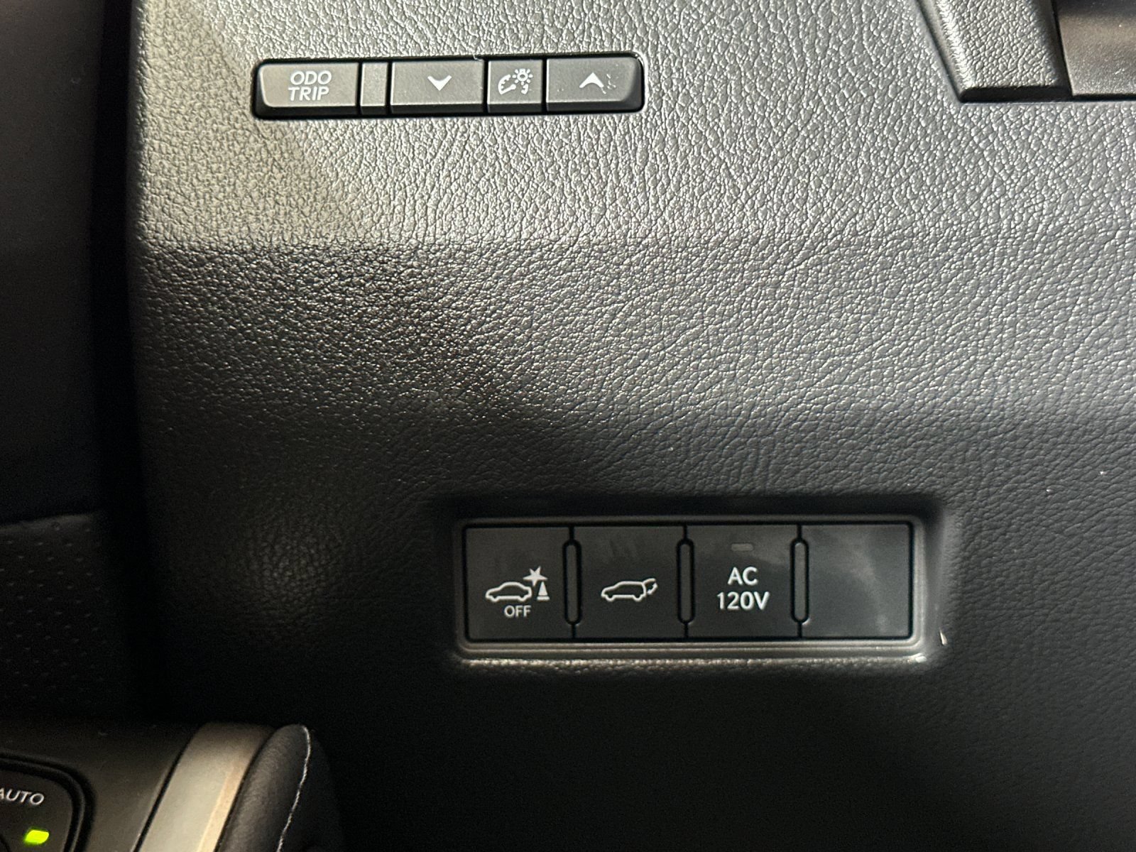Used 2024 Lexus GX 550 w/ Cold Area Package AWD/4WD image 31