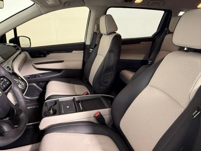 Used 2026 Honda Odyssey Elite image 26
