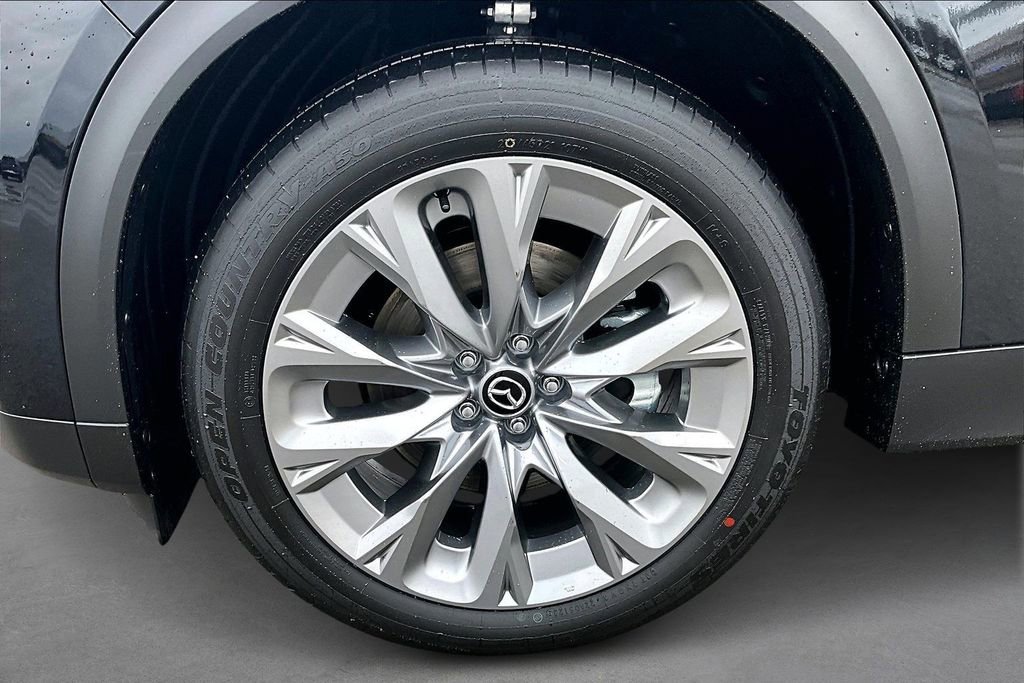 Used 2026 MAZDA CX-90 3.3 Turbo w/ Premium Plus Pkg image 12