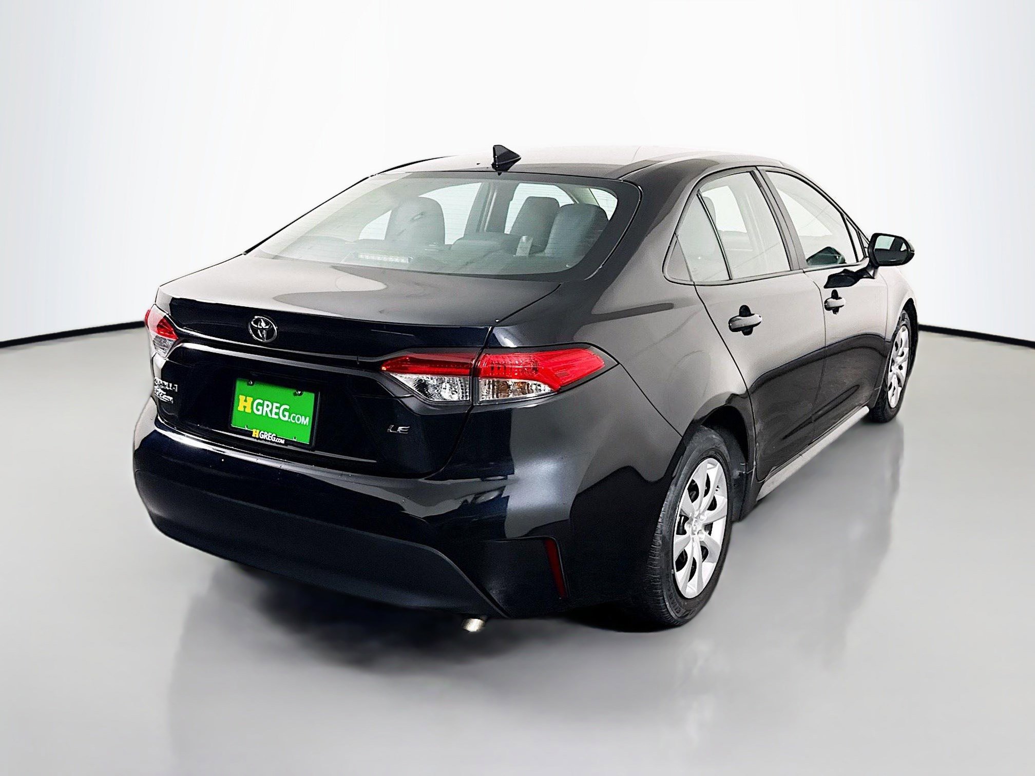 Used 2023 Toyota Corolla LE FWD image 10