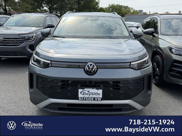 New 2026 Volkswagen Tiguan S AWD/4WD image 2