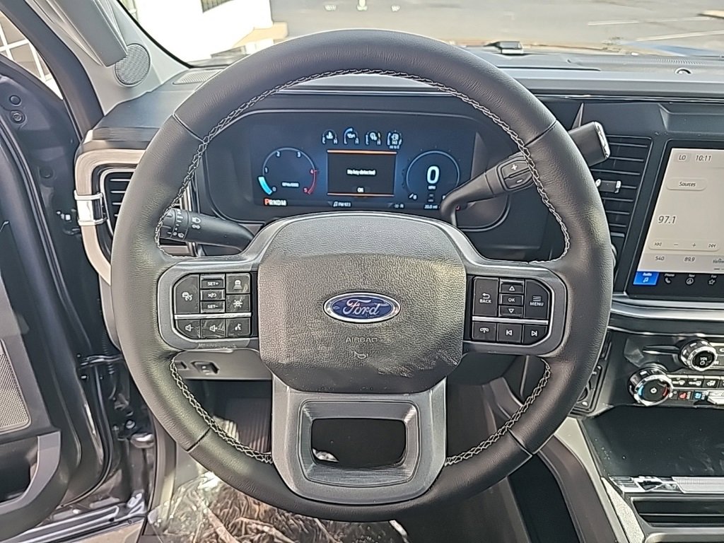 New 2025 Ford F250 Lariat w/ Lariat Ultimate Package image 13