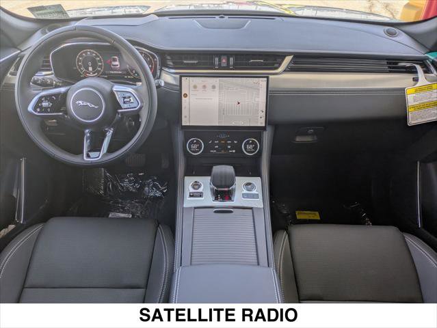 New 2026 Jaguar F-PACE R-Dynamic S image 11