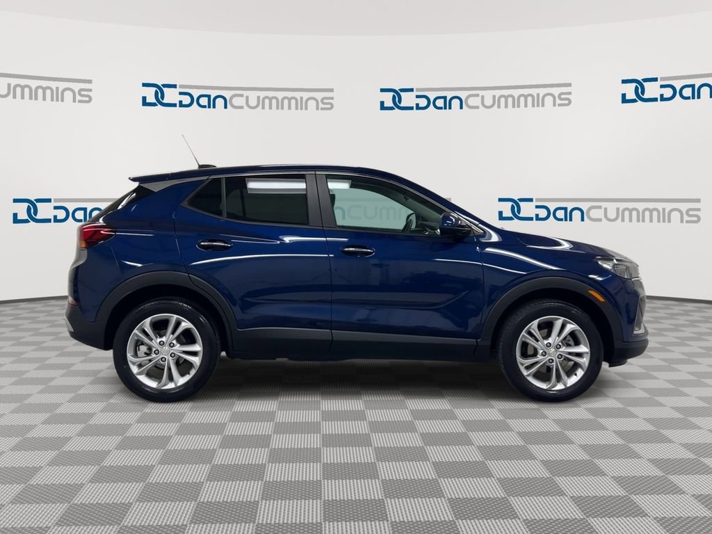 Used 2023 Buick Encore GX Preferred w/ Cold Weather Comfort Package AWD/4WD image 9