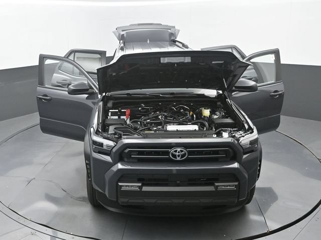 New 2026 Toyota 4Runner SR5 AWD/4WD image 32