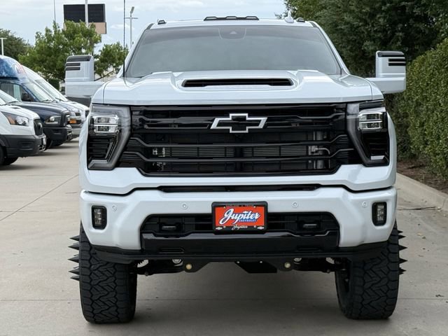 New 2026 Chevrolet Silverado 3500 High Country w/ High Country Premium Package AWD/4WD image 8