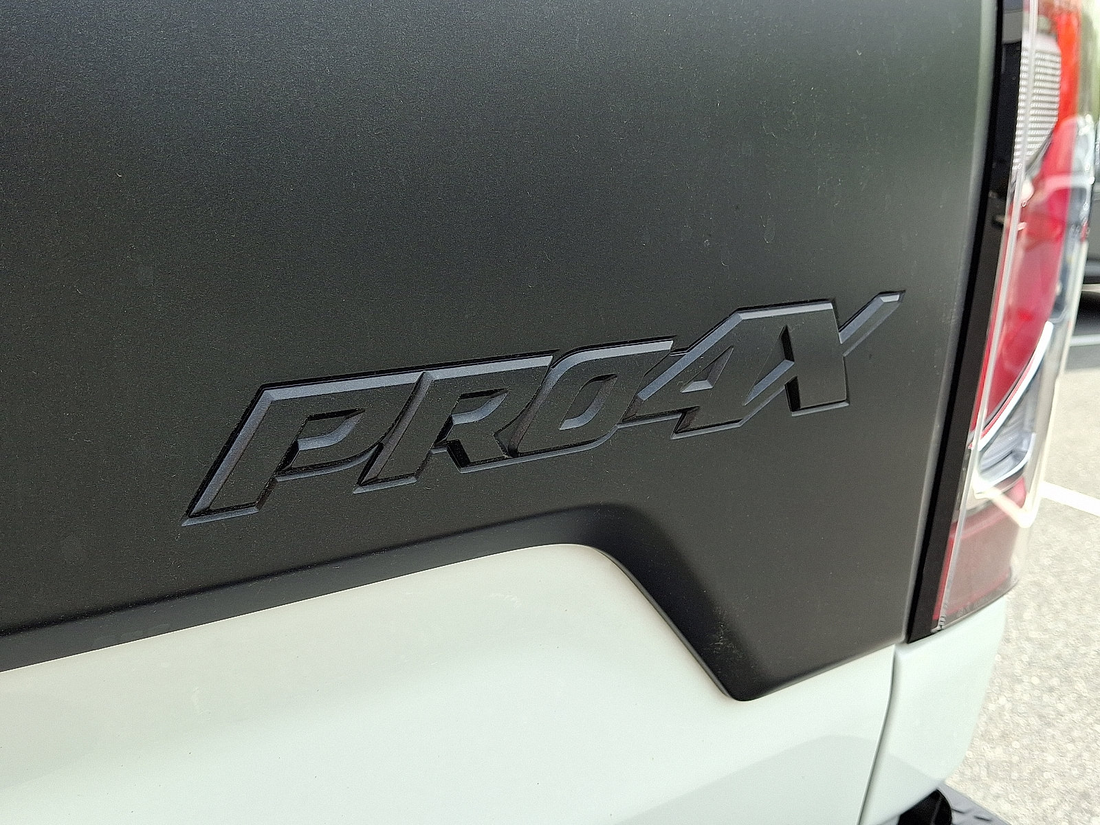 Certified 2024 Nissan Titan PRO-4X w/ Pro-4x Convenience Package AWD/4WD image 33