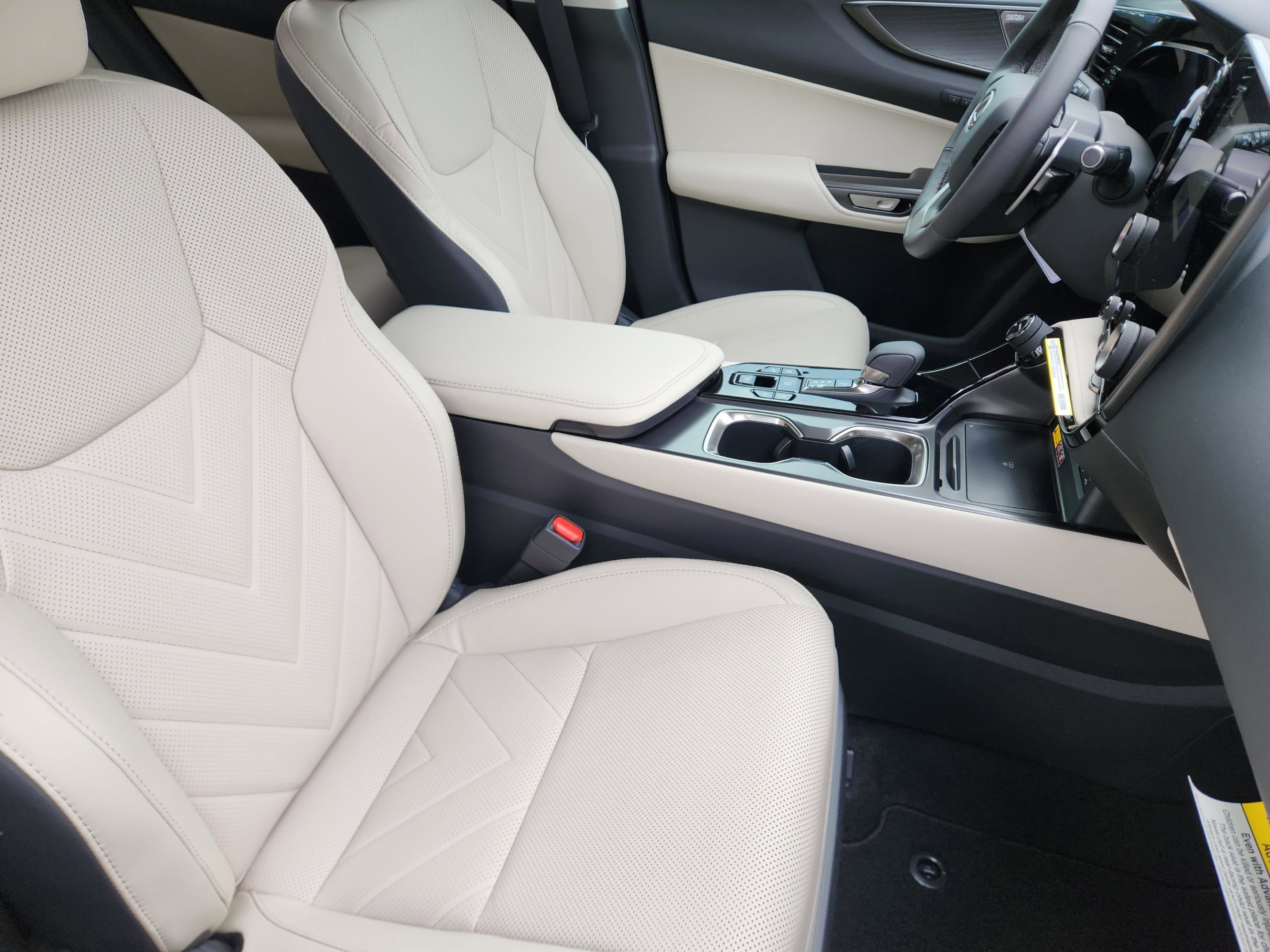 New 2026 Lexus NX 350 AWD w/ Luxury Package image 6