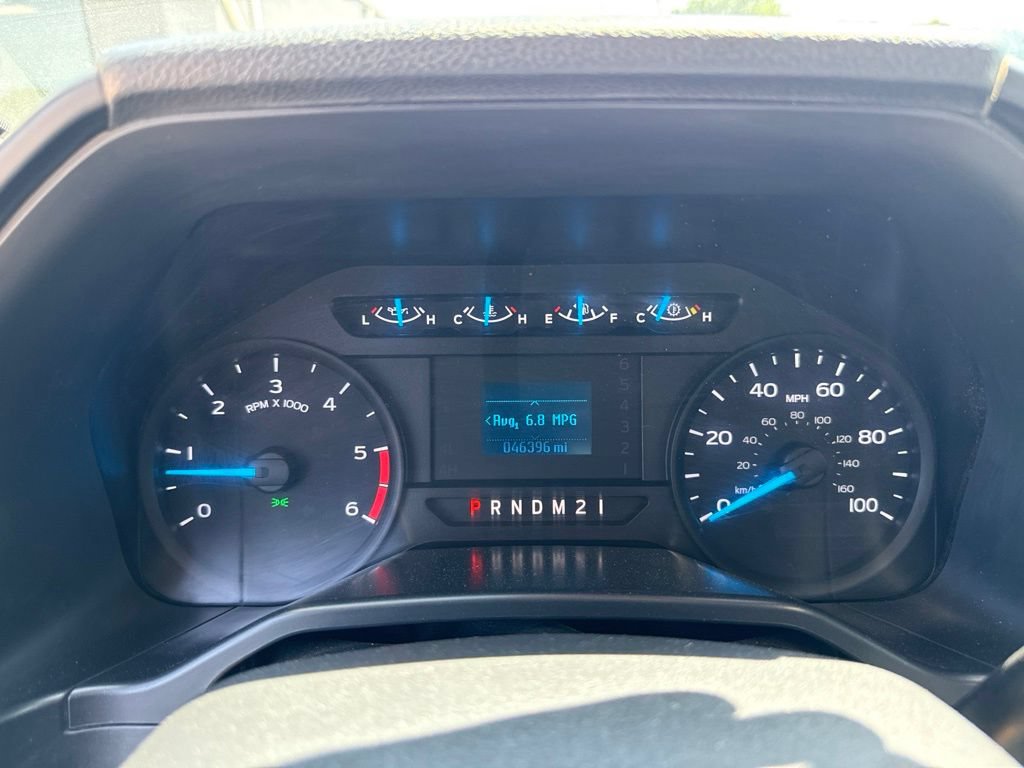 Used 2017 Ford F550 4x4 Regular Cab Super Duty image 25