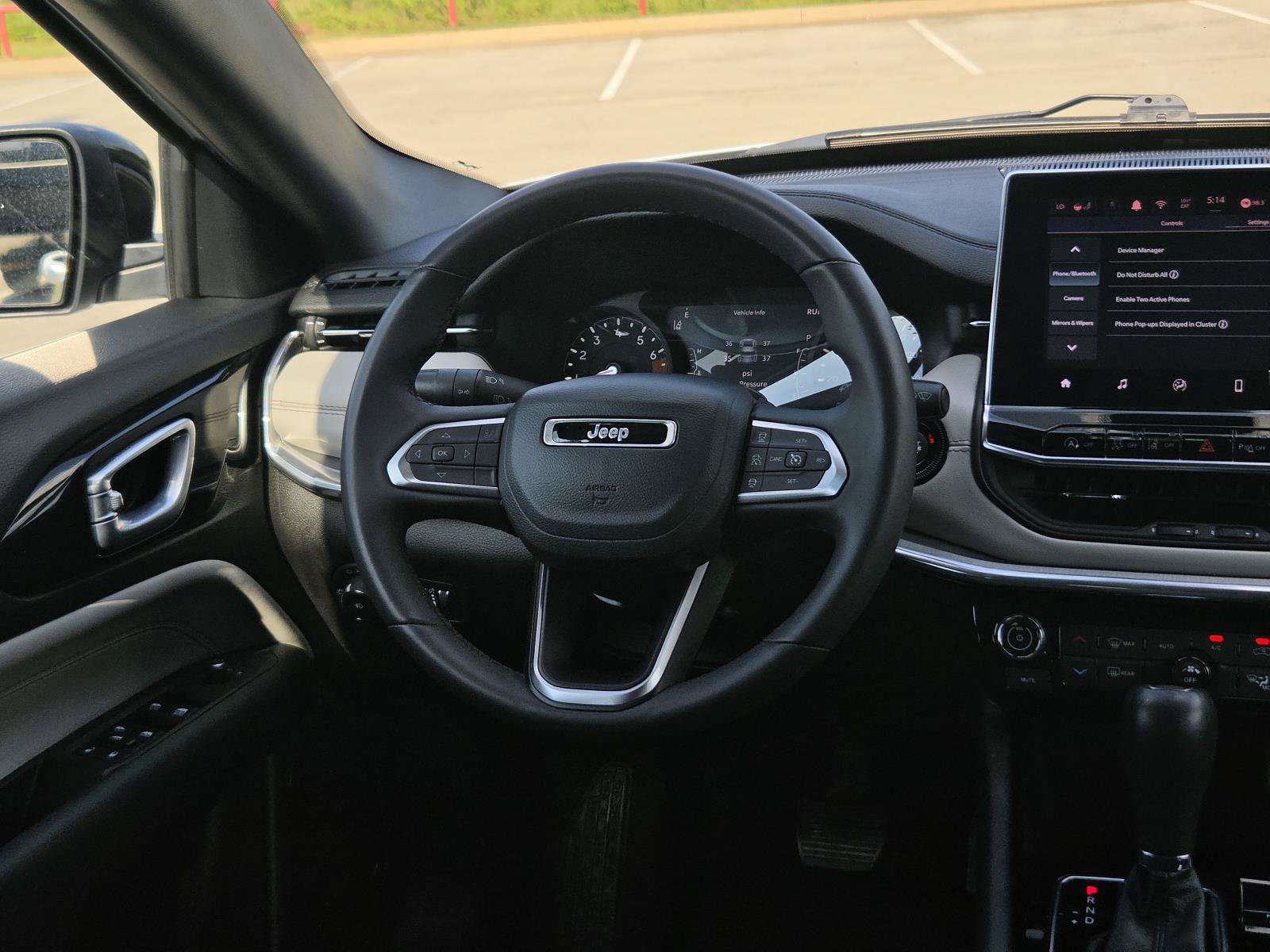 Used 2024 Jeep Compass Limited AWD/4WD image 14