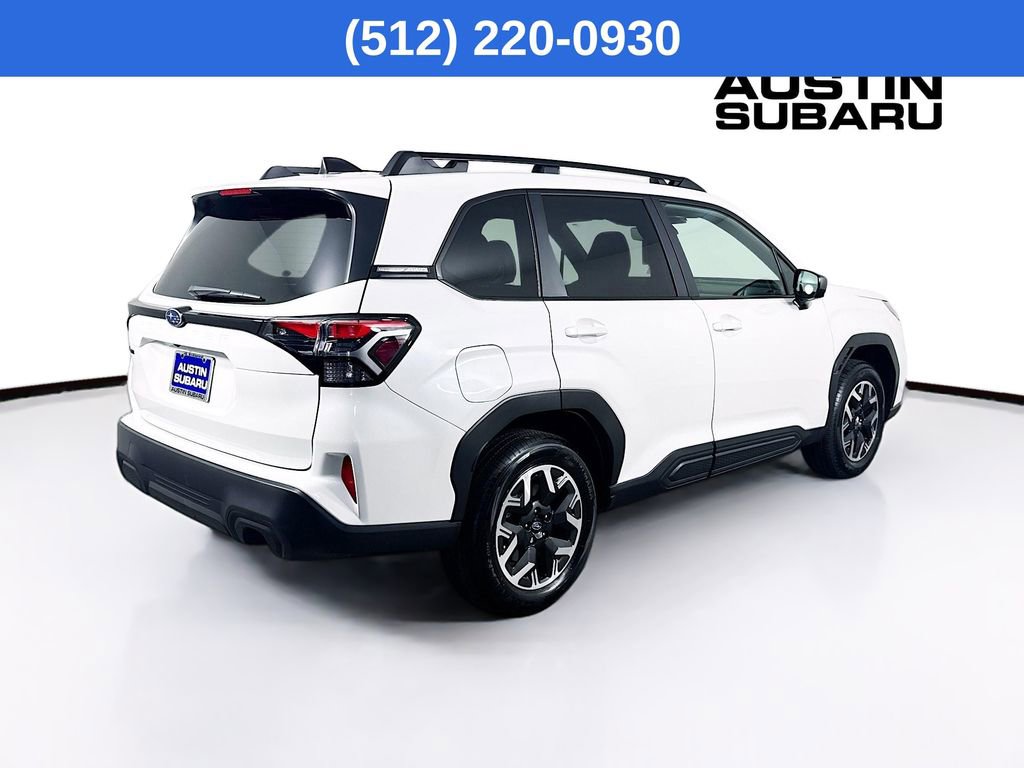 Used 2026 Subaru Forester Premium AWD/4WD image 8
