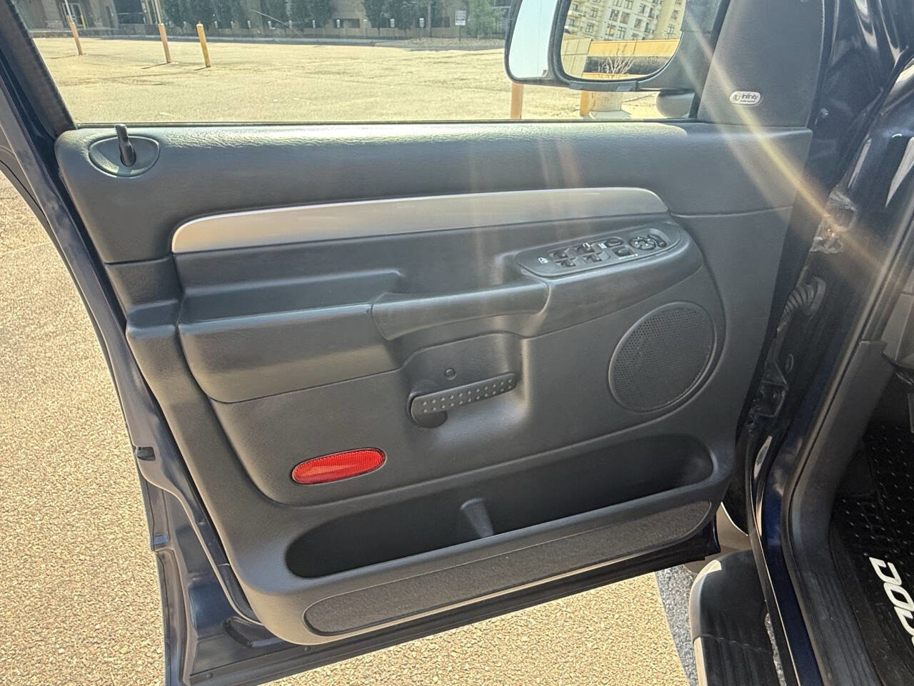 Used 2004 Dodge Ram 1500 Truck SLT w/ Trailer Tow Group image 17