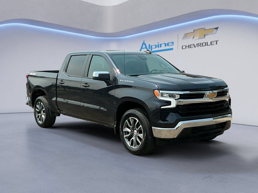 Used 2024 Chevrolet Silverado 1500 LT AWD/4WD image 7