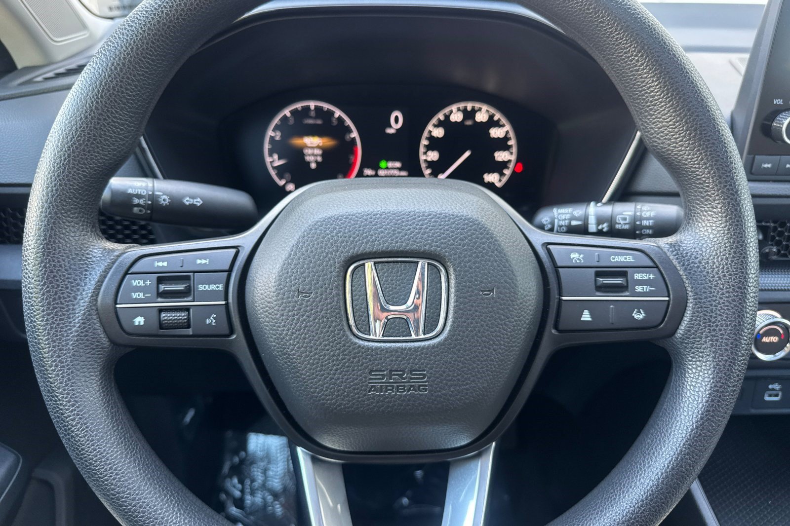 Used 2025 Honda CR-V EX image 11