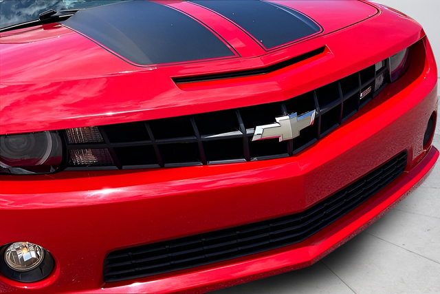 Used 2010 Chevrolet Camaro SS w/ RS Package RWD image 27