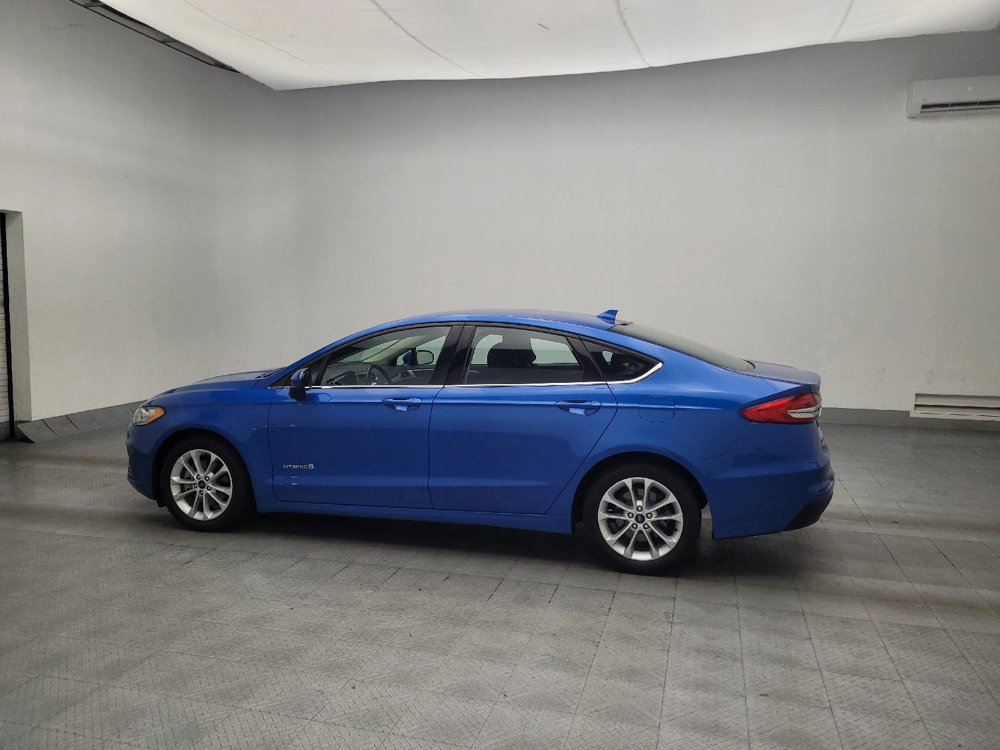 Used 2019 Ford Fusion SE image 3