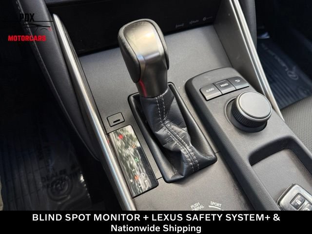 Used 2018 Lexus IS 300 RWD image 24