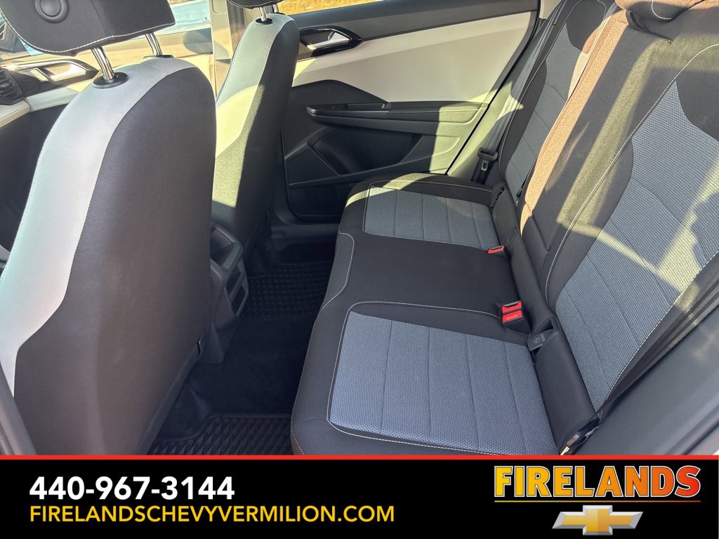 Used 2025 Volkswagen Taos S image 39