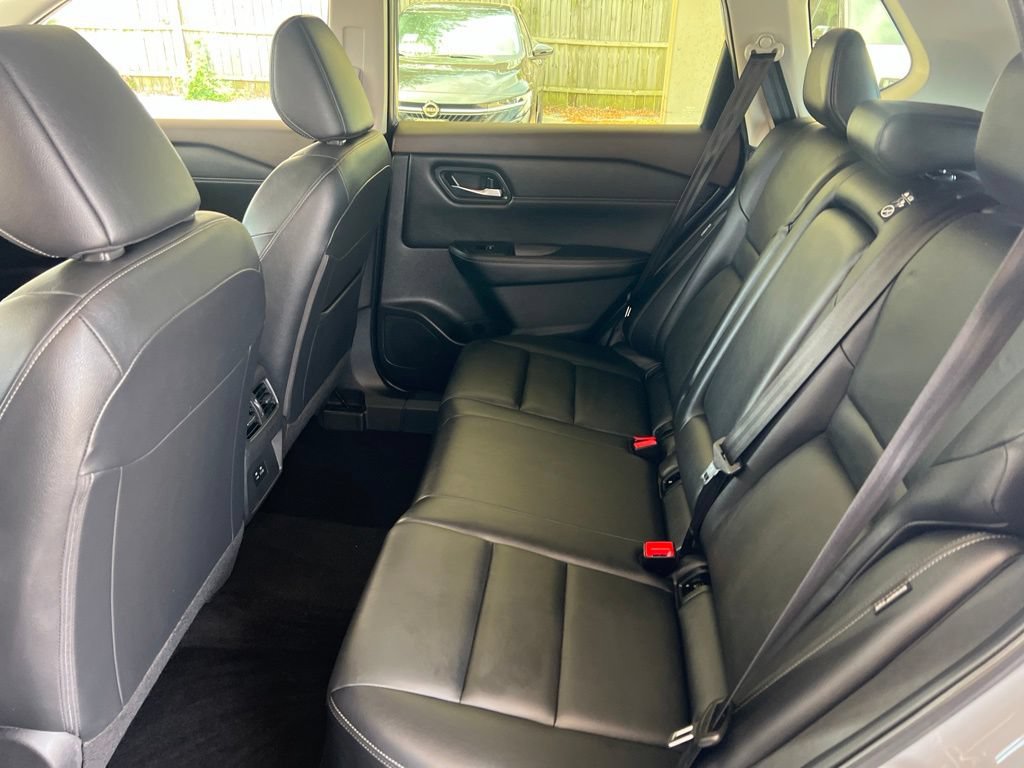 Certified 2023 Nissan Rogue SL AWD/4WD image 9