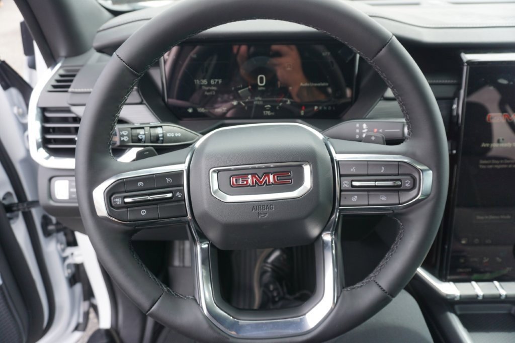 New 2025 GMC Acadia Elevation w/ LPO, Floor Liner Package image 16