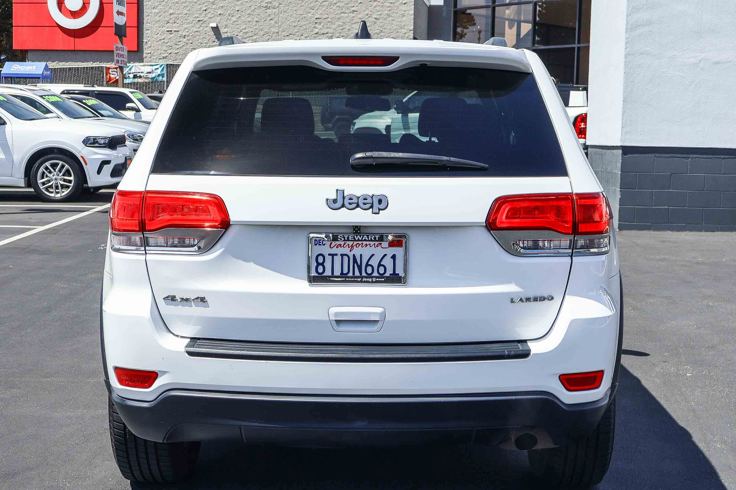 Used 2015 Jeep Grand Cherokee Laredo w/ Quick Order Package 23E AWD/4WD image 19