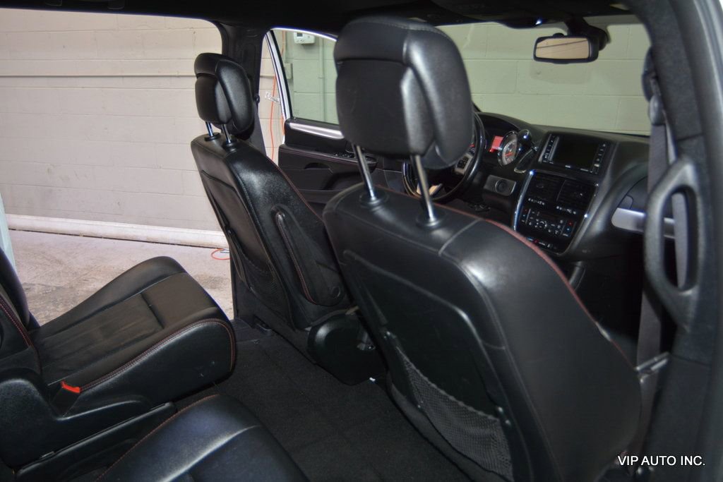 Used 2019 Dodge Grand Caravan GT image 17